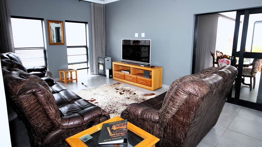 3 Bedroom Property for Sale in Monte Christo Western Cape